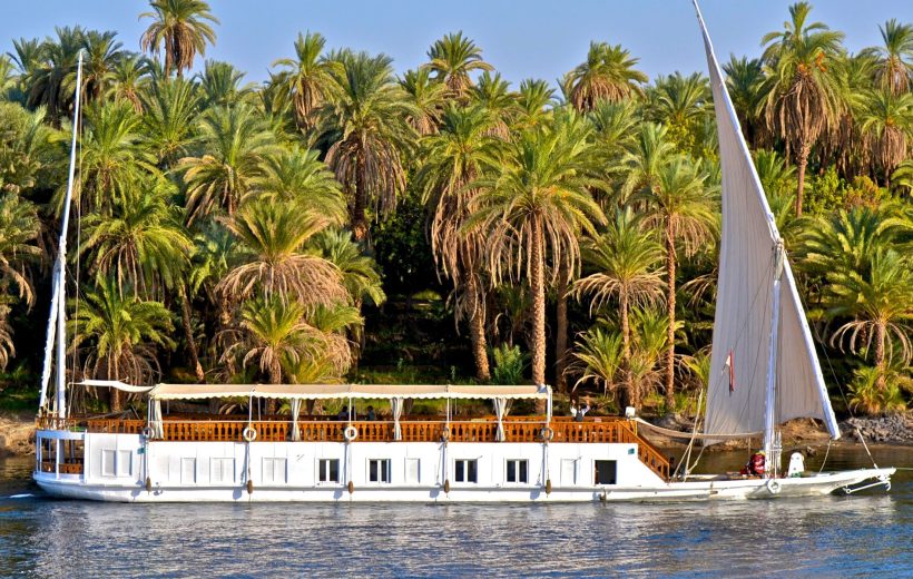 Dahabiya Nile Cruise from Aswan to Esna