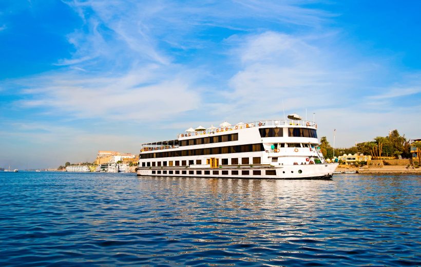 Standard Nile Cruise from Aswan to Luxor (4-Day)