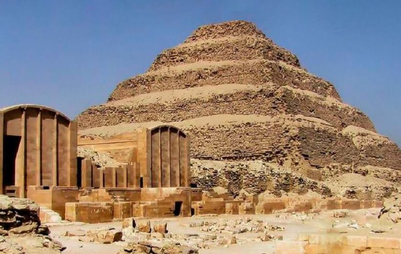 Half Day Tour to Memphis Sakkara and Dahshur Pyramids